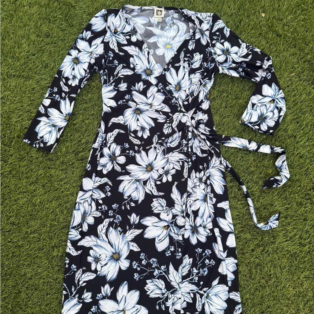 Anne Klein Black and White Floral Long Sleeve Dress